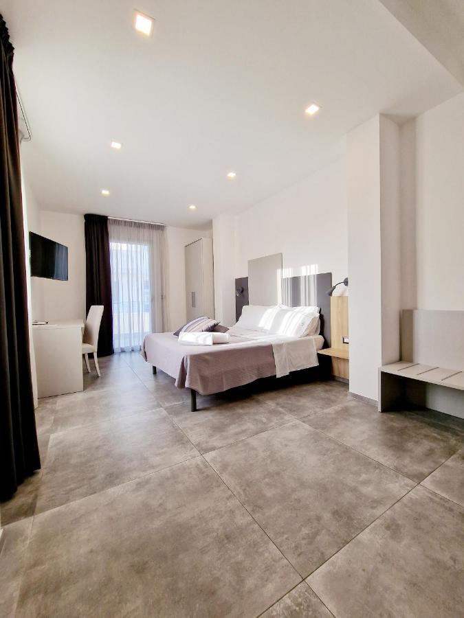 Marebed Apartments & Rooms Porto Cesareo Exterior foto