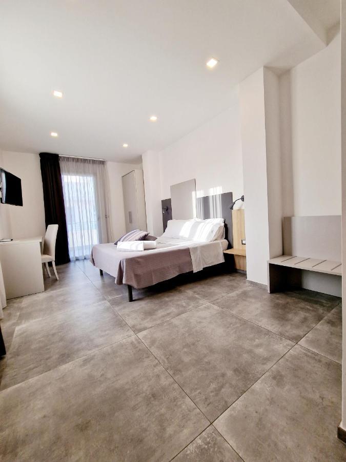Marebed Apartments & Rooms Porto Cesareo Exterior foto